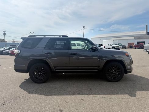 Used 2021 Toyota 4Runner Nightshade AWD/4WD image 2