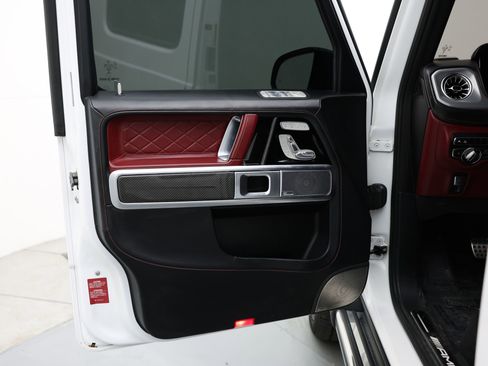 Used 2022 Mercedes-Benz G 63 AMG 4MATIC image 29