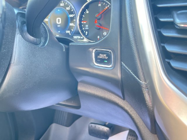 Used 2018 GMC Acadia Denali FWD image 17