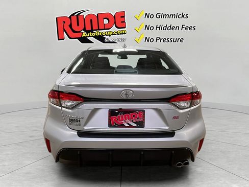 Used 2025 Toyota Corolla SE image 4