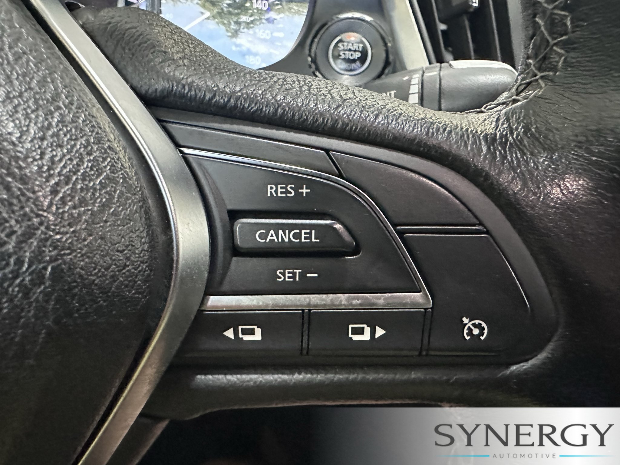 Used 2018 INFINITI Q60 3.0t Luxe RWD image 20