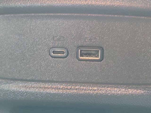 Used 2025 Buick Envista Sport Touring FWD image 26
