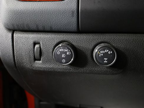 Used 2020 Chevrolet Colorado Z71 image 31