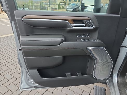 Used 2024 Chevrolet Silverado 1500 High Country w/ High Country Premium Package image 20