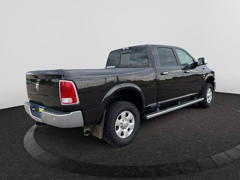 Used 2016 RAM 3500 Laramie Longhorn AWD/4WD image 3