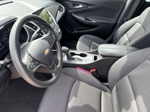 Used 2024 Chevrolet Malibu LT FWD image 18