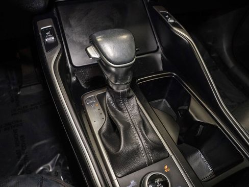 Used 2022 Kia Sorento S w/ Panoramic Sunroof Package image 17