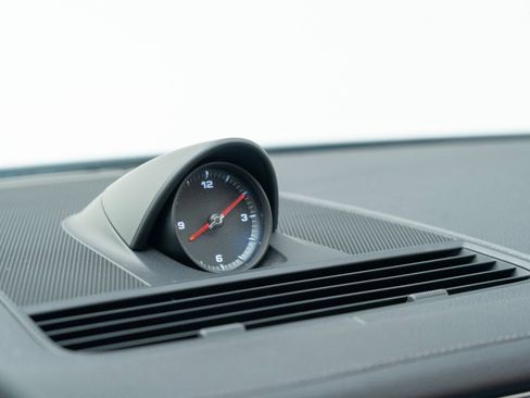 Certified 2022 Porsche Panamera 4 image 24