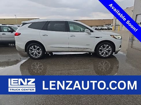 Used 2018 Buick Enclave Avenir w/ Avenir Technology Package AWD/4WD image 1