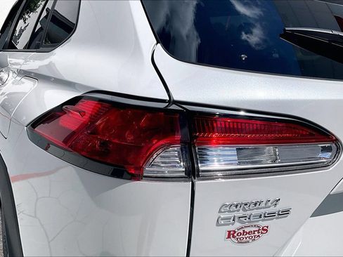 Certified 2024 Toyota Corolla Cross LE FWD image 25