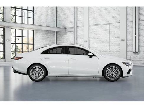 New 2026 Mercedes-Benz CLA 250 4MATIC image 2