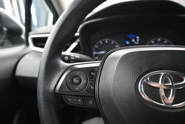 Used 2024 Toyota Corolla LE FWD image 14