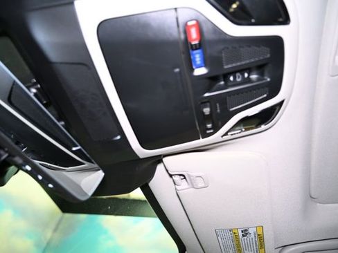 Used 2025 Subaru Outback Touring XT w/ Popular Package #2 image 36