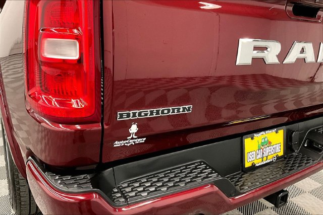 Used 2025 RAM 1500 Big Horn AWD/4WD image 9