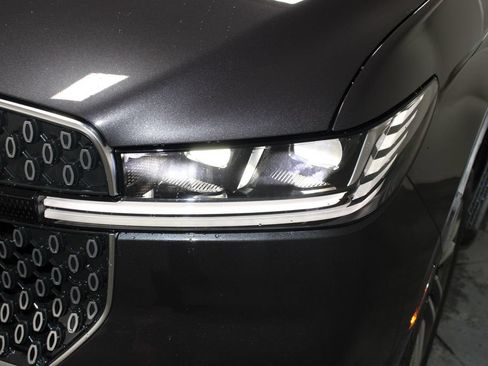New 2026 Lincoln Navigator Premiere AWD/4WD image 56