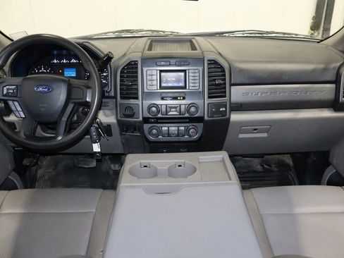 Used 2018 Ford F550 2WD Crew Cab Super Duty image 24