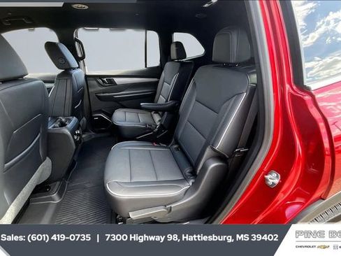 New 2026 Buick Enclave Preferred w/ LPO, Floor Liner Package image 19