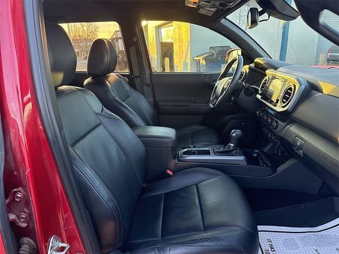 Used 2019 Toyota Tacoma 4x4 Double Cab image 14
