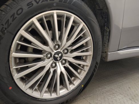 Used 2022 Mitsubishi Outlander SEL image 31