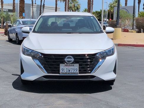 Used 2024 Nissan Sentra SV FWD image 7