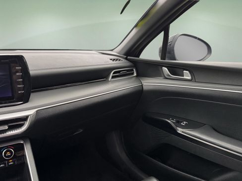 Used 2022 Kia K5 GT-Line FWD image 18