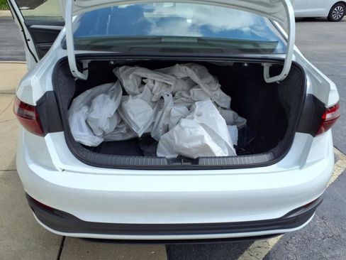New 2025 Volkswagen Jetta Sport FWD image 21