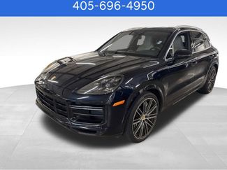 Used 2019 Porsche Cayenne Turbo AWD/4WD video 1