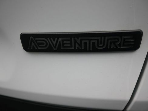 Used 2024 Toyota RAV4 Adventure image 39