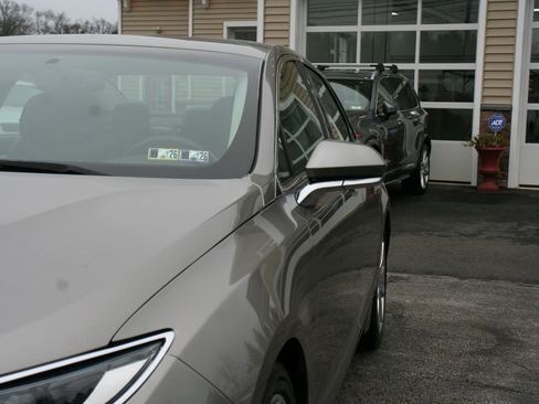 Used 2015 Lincoln MKZ AWD w/ Equipment Group 102A Reserve image 21