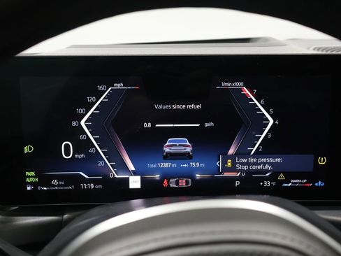 Used 2024 BMW 430i xDrive Coupe w/ M Sport Package image 37