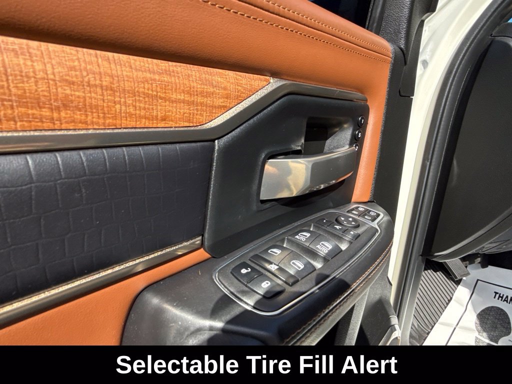 Used 2023 RAM 3500 Limited AWD/4WD image 35