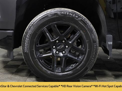 Used 2023 Chevrolet Silverado 1500 Custom AWD/4WD image 23