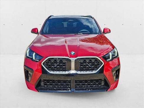 Used 2026 BMW X2 xDrive28i w/ Technology Package image 2