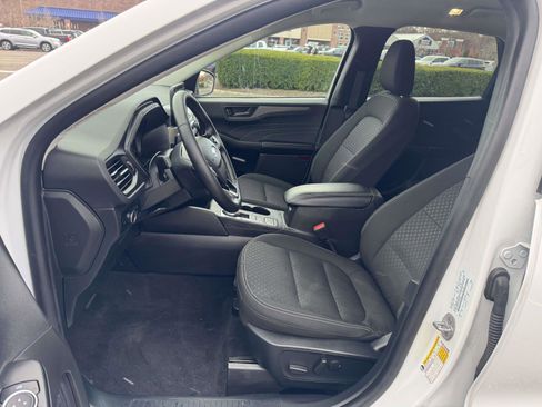 Used 2024 Ford Escape Active image 12