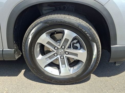 Used 2025 Honda Pilot EX-L image 25