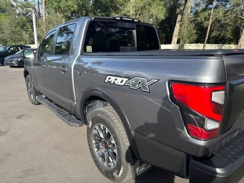 Used 2023 Nissan Titan PRO-4X w/ Pro-4x Convenience Package AWD/4WD image 3