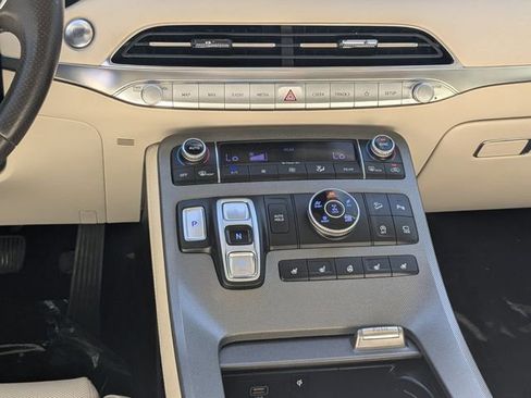 Used 2021 Hyundai Palisade Calligraphy w/ Cargo Package image 18