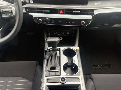 New 2026 Kia K5 LXS image 11