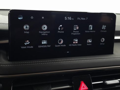 Used 2026 Genesis G70 2.5T image 15