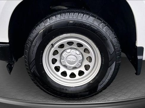 Used 2023 Chevrolet Silverado 1500 W/T w/ WT Value Package image 32