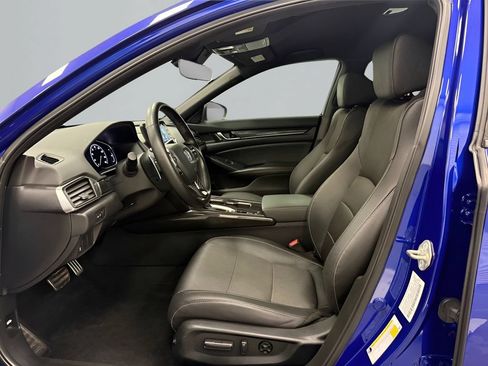 Used 2020 Honda Accord Sport image 10