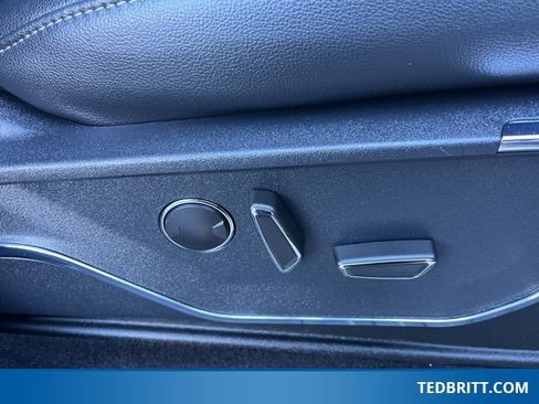 Certified 2023 Ford F150 Lariat w/ Equipment Group 502A High image 22