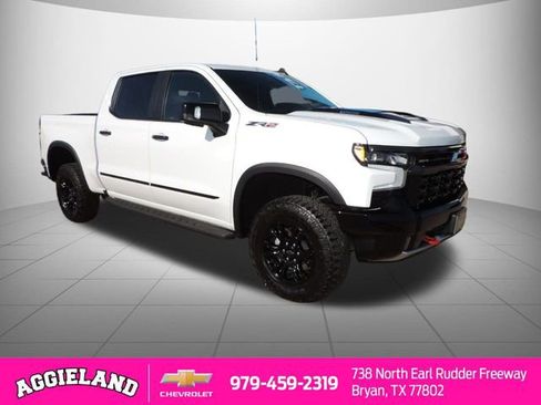 Certified 2024 Chevrolet Silverado 1500 ZR2 w/ Technology Package image 3