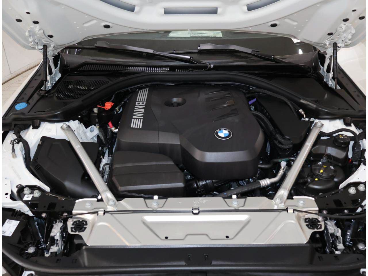 New 2026 BMW 430i w/ Premium Package RWD image 23