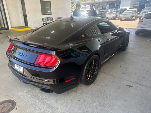 Used 2021 Ford Mustang GT Premium w/ GT Performance Package RWD image 17