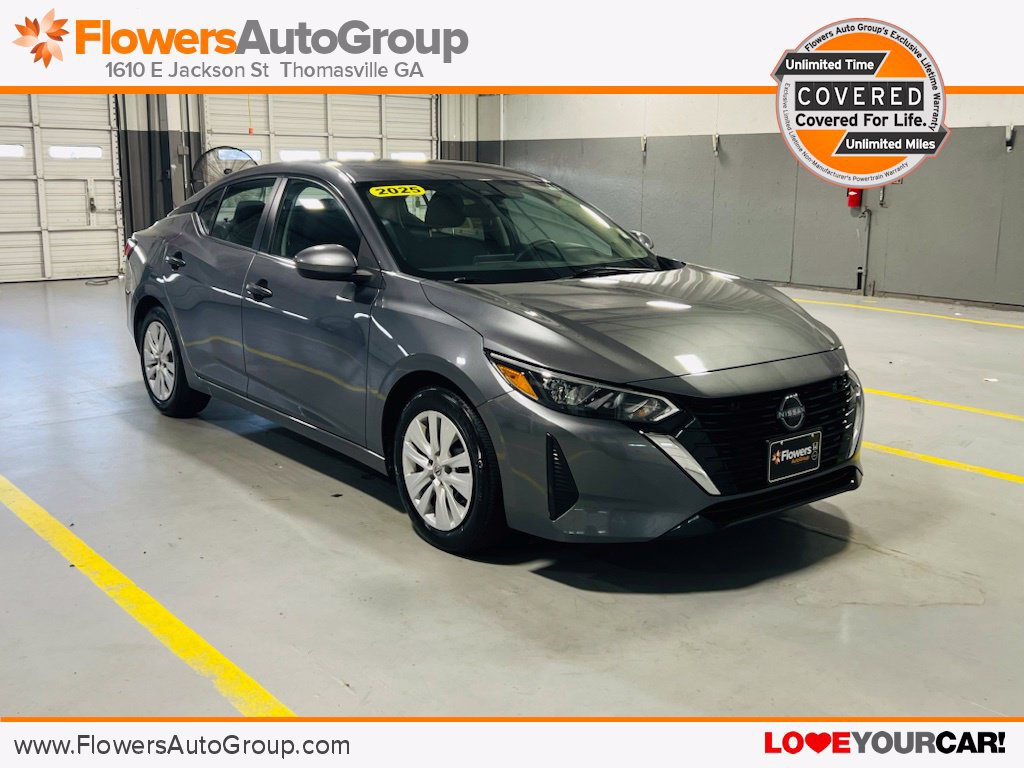 Used 2025 Nissan Sentra S FWD image 1