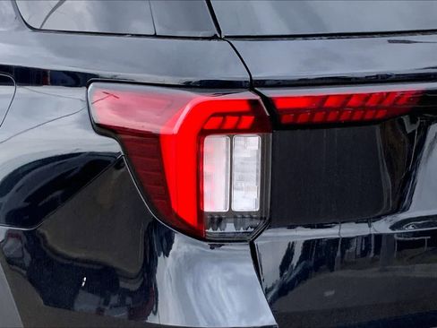 New 2026 Ford Explorer ST AWD/4WD image 14