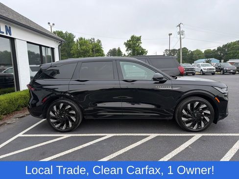 Used 2024 Lincoln Nautilus Reserve w/ Equipment Group 202A AWD/4WD image 3