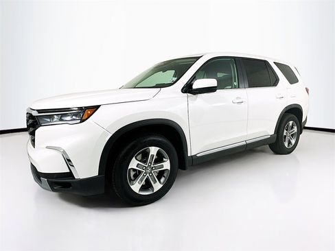 New 2025 Honda Pilot EX-L image 1