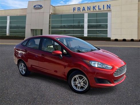 Certified 2019 Ford Fiesta SE image 1